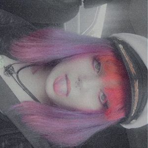 Meet your Posher, Kaydee